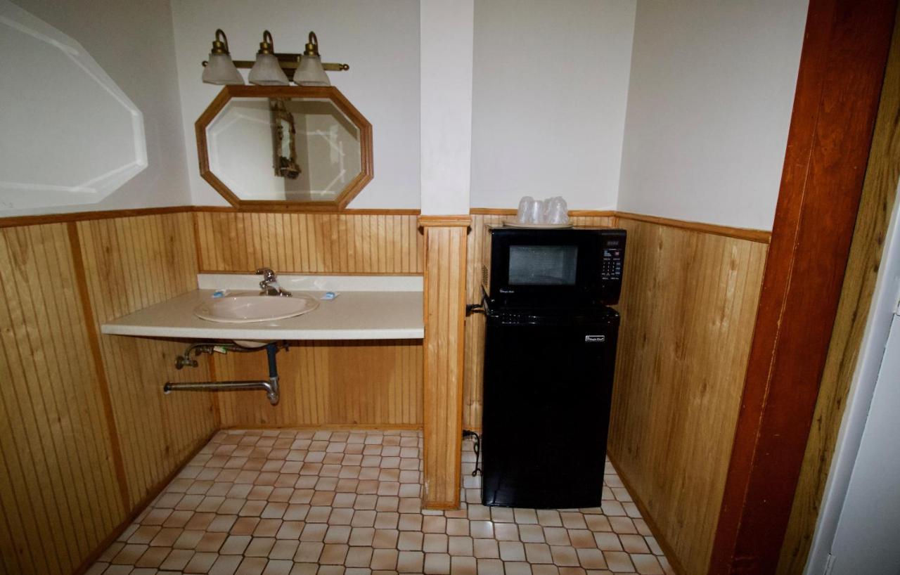 Oakdell Motel Waterford Ct מראה חיצוני תמונה