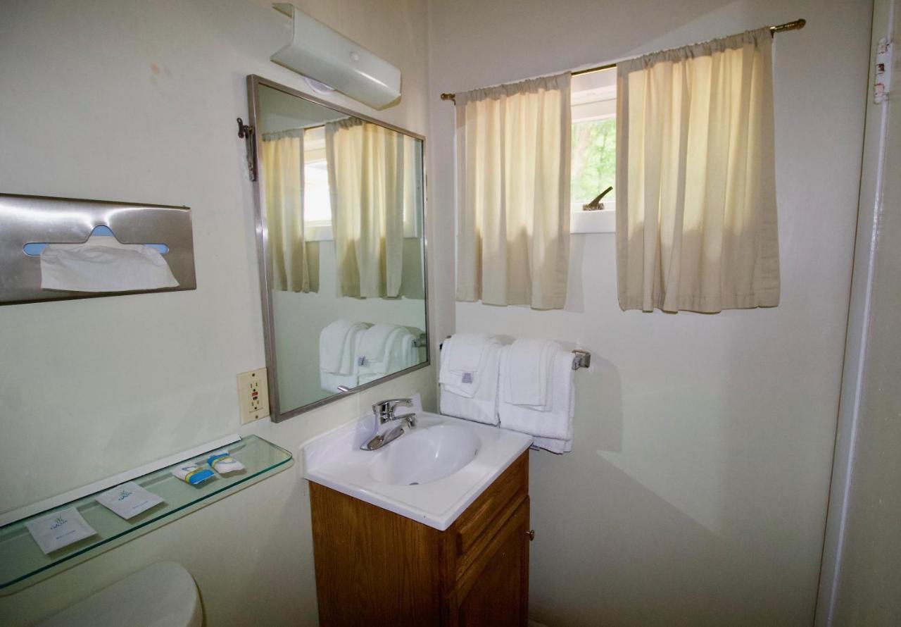 Oakdell Motel Waterford Ct מראה חיצוני תמונה
