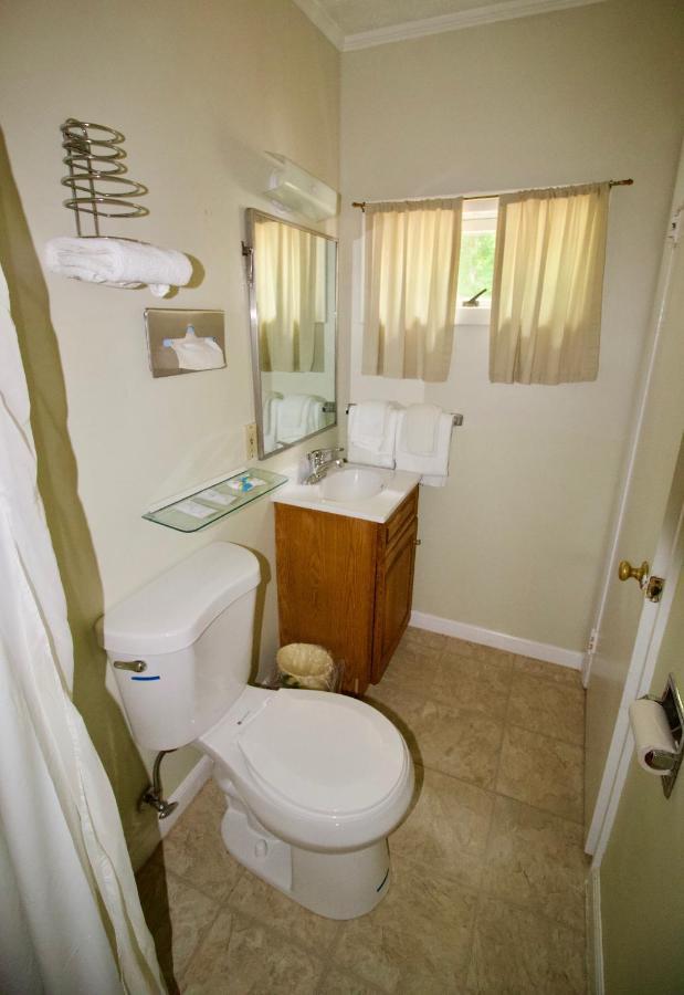 Oakdell Motel Waterford Ct מראה חיצוני תמונה